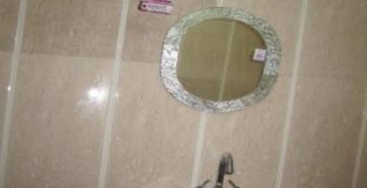 Shree Guru Kripa Atithi Bhavan Hotel マトゥラー エクステリア 写真